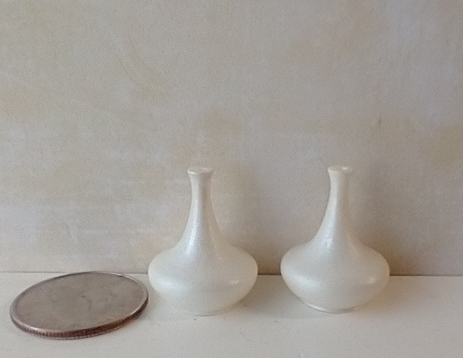 1:12 miniature white bell-shaped vase for mini home decor  Price is for EACH