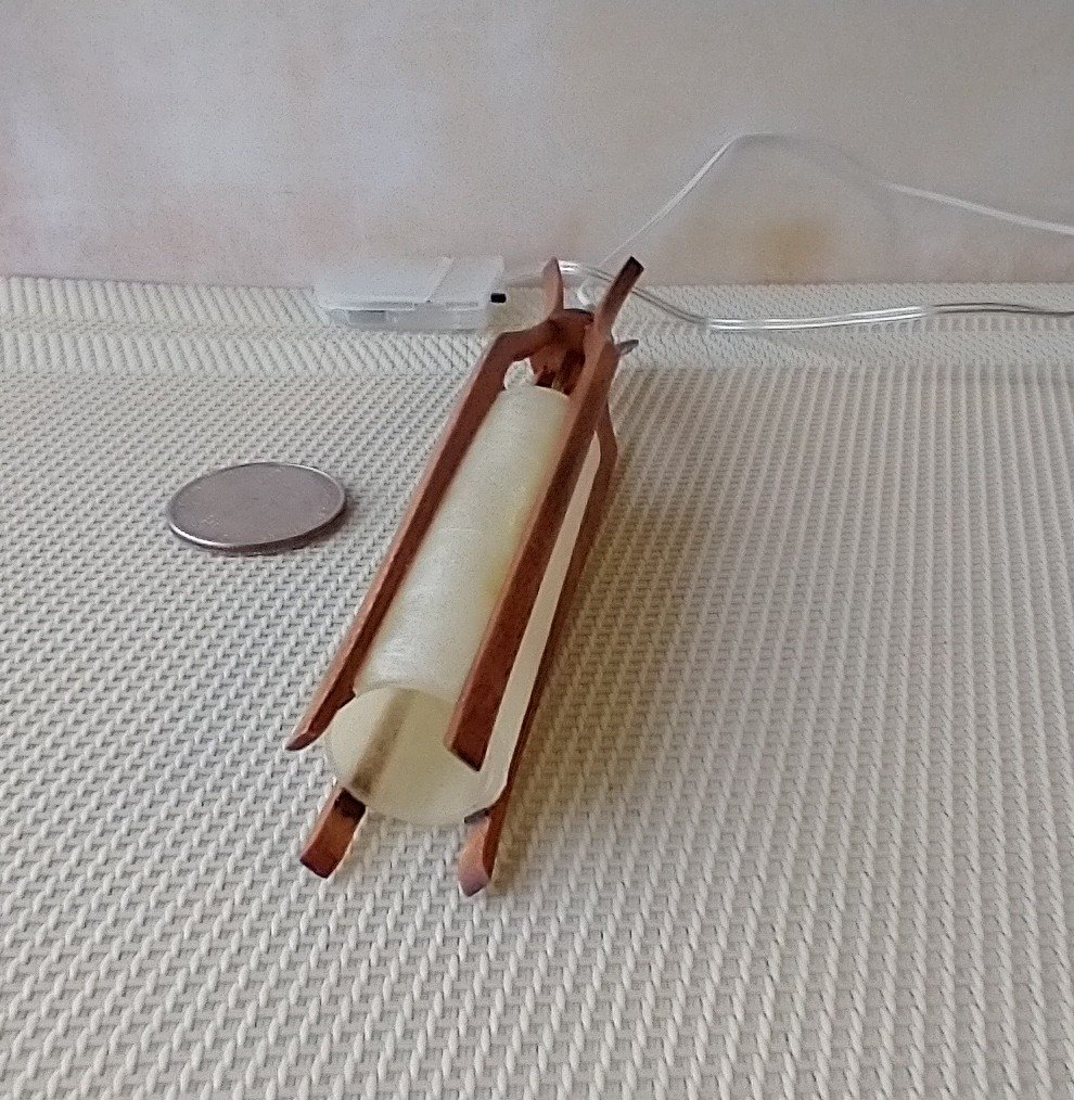 1:12 Dollhouse mid-century styled floor lamp with sculptural legs Battery operated LED miniature lamp