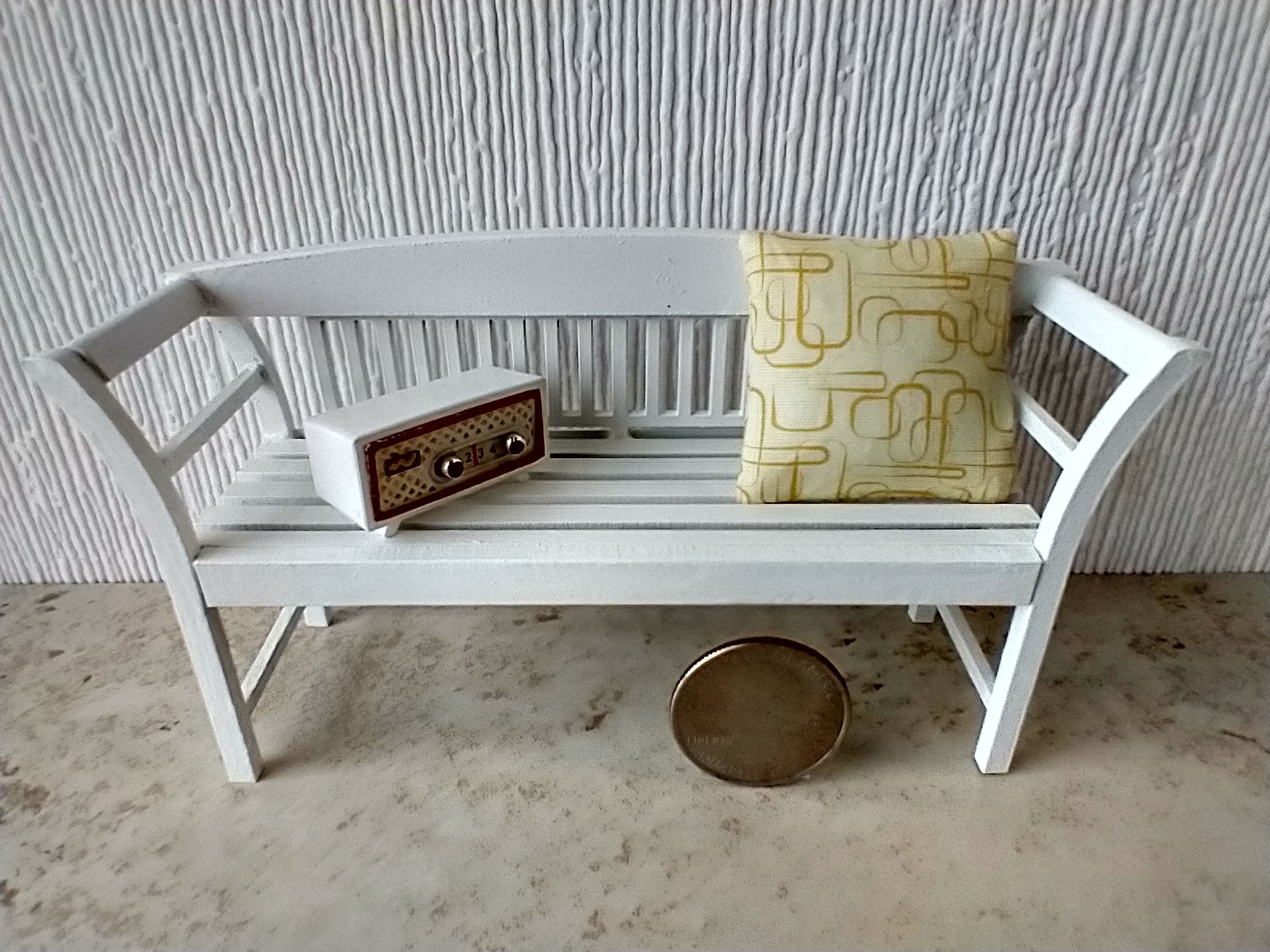 1:12 scale dollhouse retro radio Mid-century style radio MCM accessory REF White case