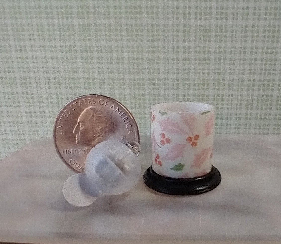 1:12 Dollhouse miniature fall candle sleeve or battery lighted candle holder REF Holly