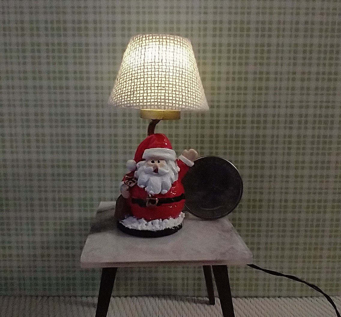 1:12 scale dollhouse miniature Santa Claus table lamp Battery operated holiday themed lamp on external wires