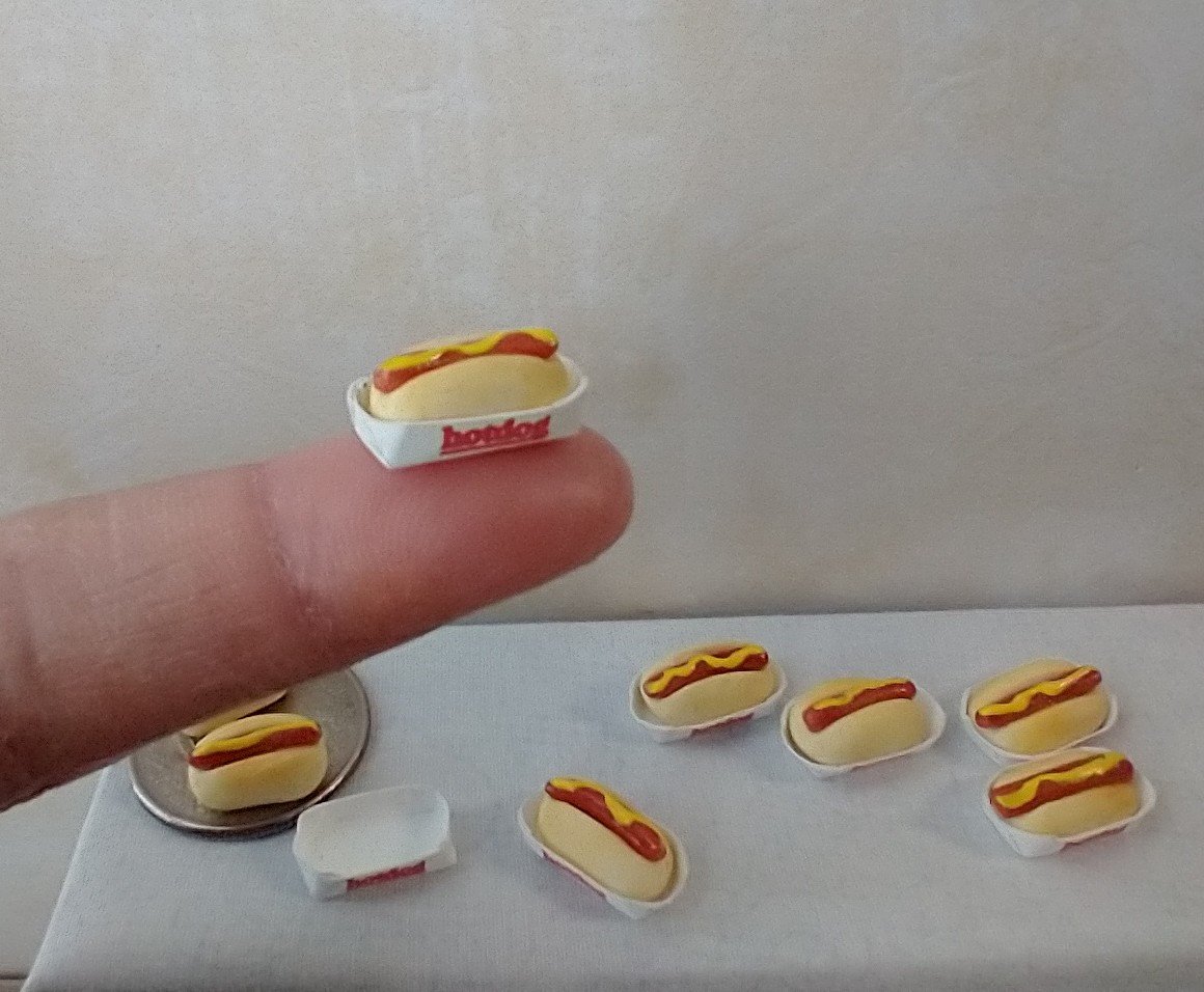 1:12 Dollhouse handcrafted hotdog and bun with mustard in paper plate marked "hotdog" so your mini friend knows what s/he will be eating Price is for ONE unit