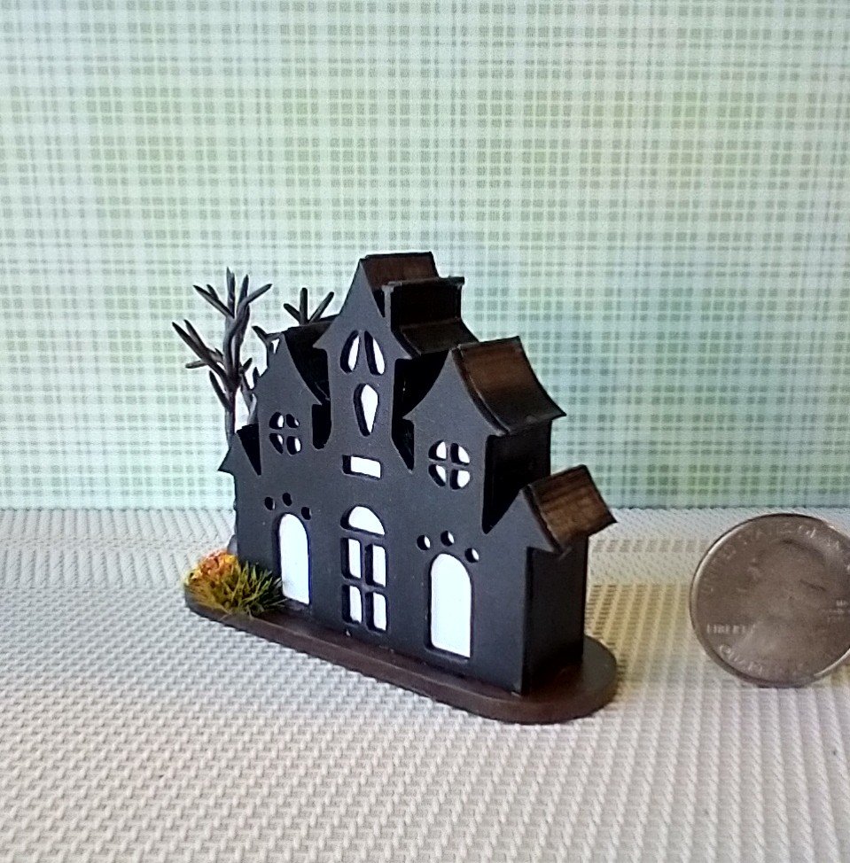 Miniature light up halloween haunted house with leafless tree Battery operated for 1-inch scale or play scale REF 3