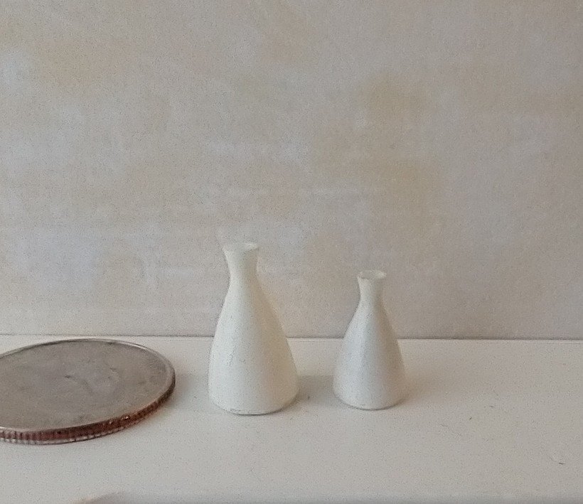 1:12 miniature set of two white vases inspired by Sake wine bottles