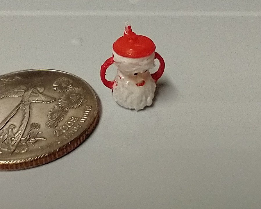 1:12 Dollhouse miniature Santa sippy cup with easy grip handles hand painted and finished REF Santa