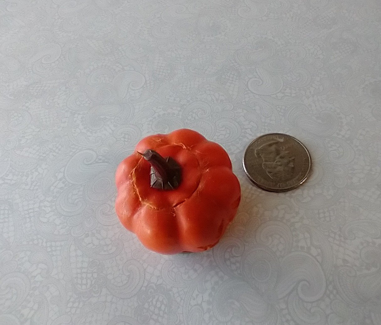 Battery operated miniature light up Jack-O-Lantern Pumpkin LED light for Halloween No external wires REF Water drop eyes