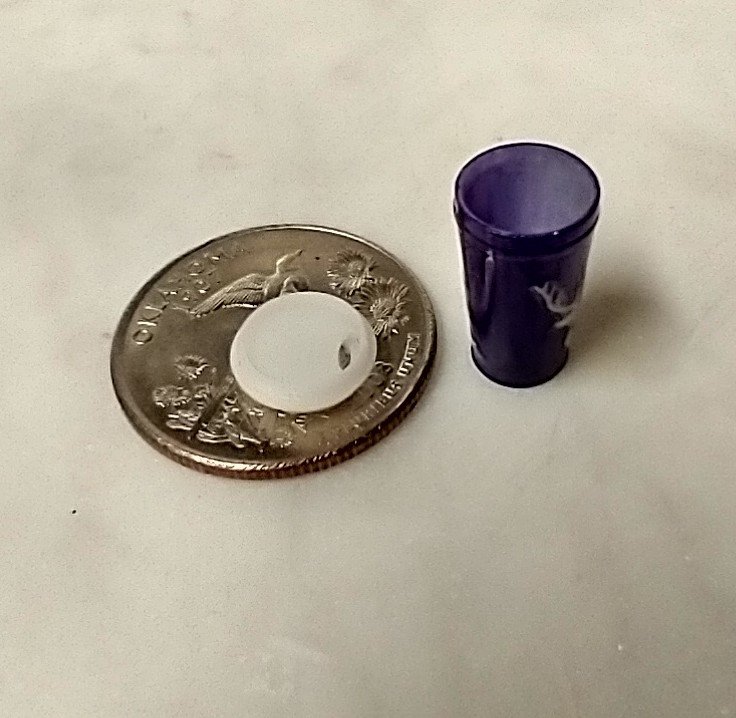 1:12 Dollhouse miniature holiday purple tumbler with removable lid REF Purple w Deer head