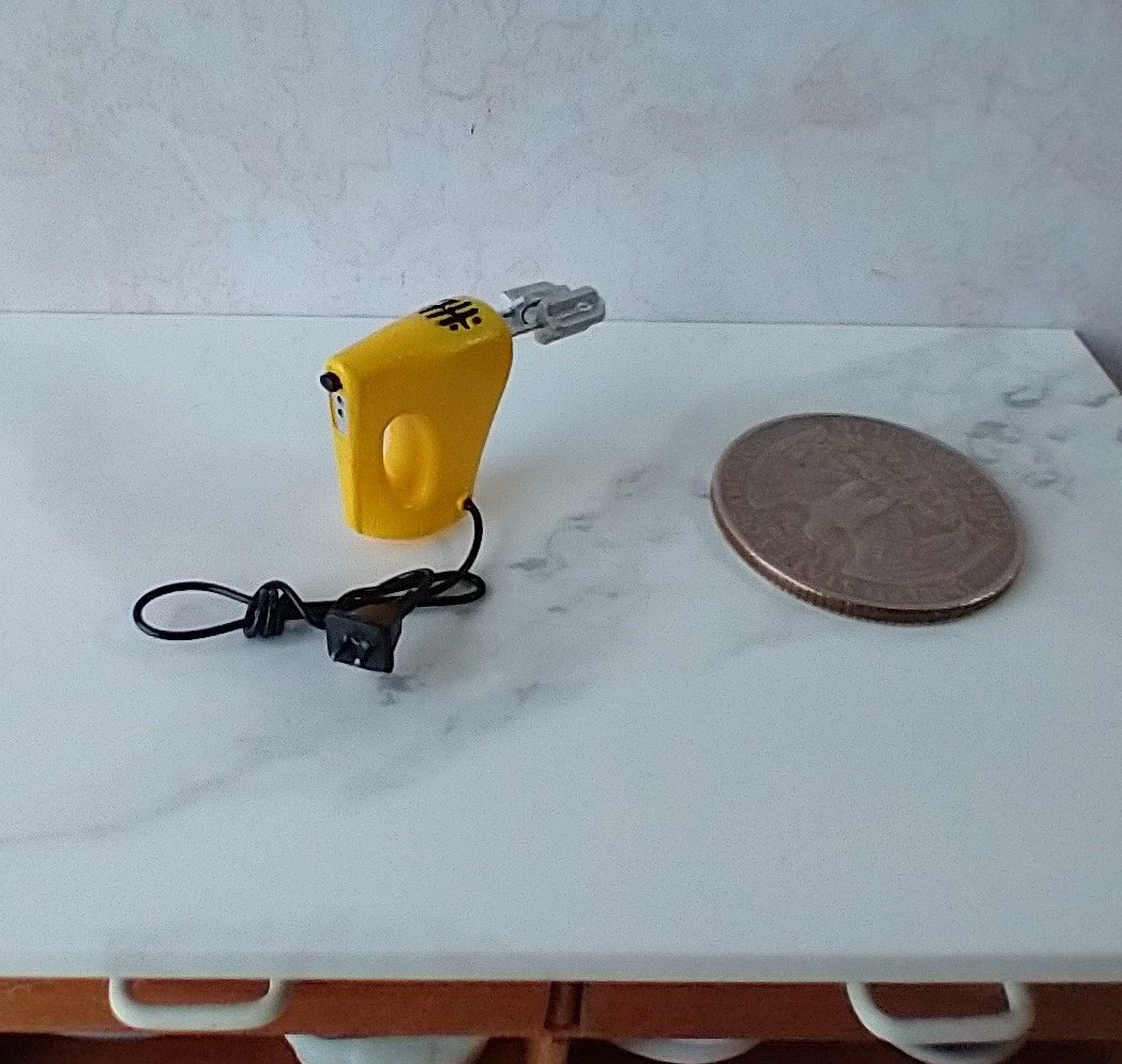 1:12 Dollhouse miniature hand mixer with power cord and plug REF Yellow