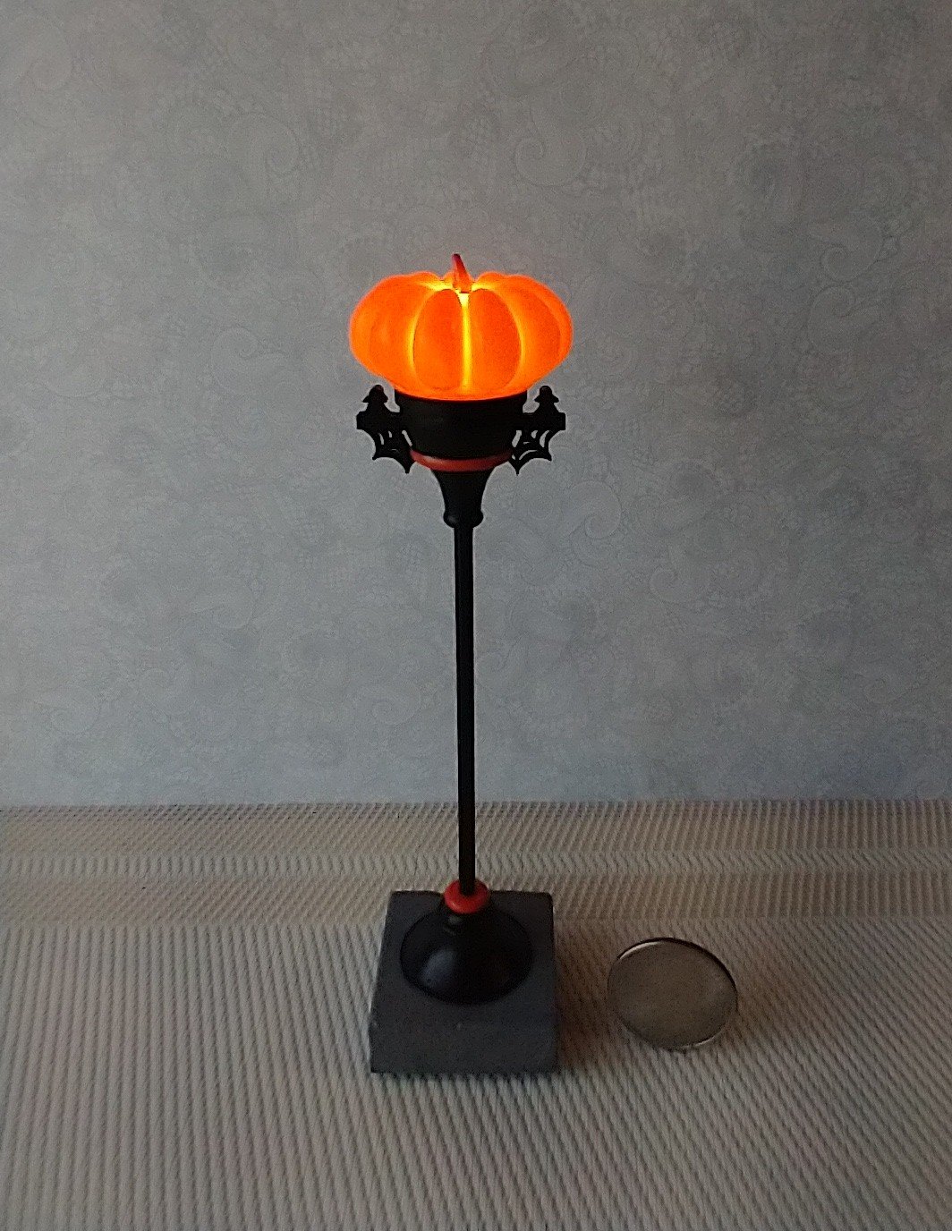 1:12 scale dollhouse battery lighted pumpkin street lamp with brass post on faux concrete block Halloween decorative floor lamp No external wires REF Flat pumpkin