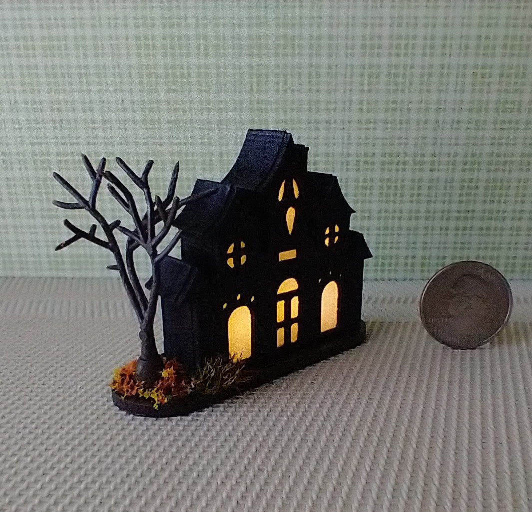 Miniature light up halloween haunted house with leafless tree Battery operated for 1-inch scale or play scale REF 3