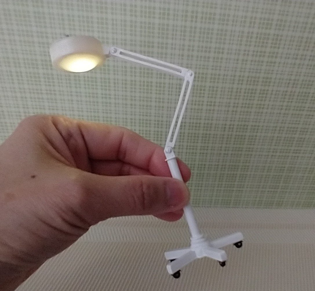 RESERVED 1:12 Dollhouse miniature battery operated floor lamp Craft room lamp with articulating arm and five-wheel base (non-rolling) No external wires
