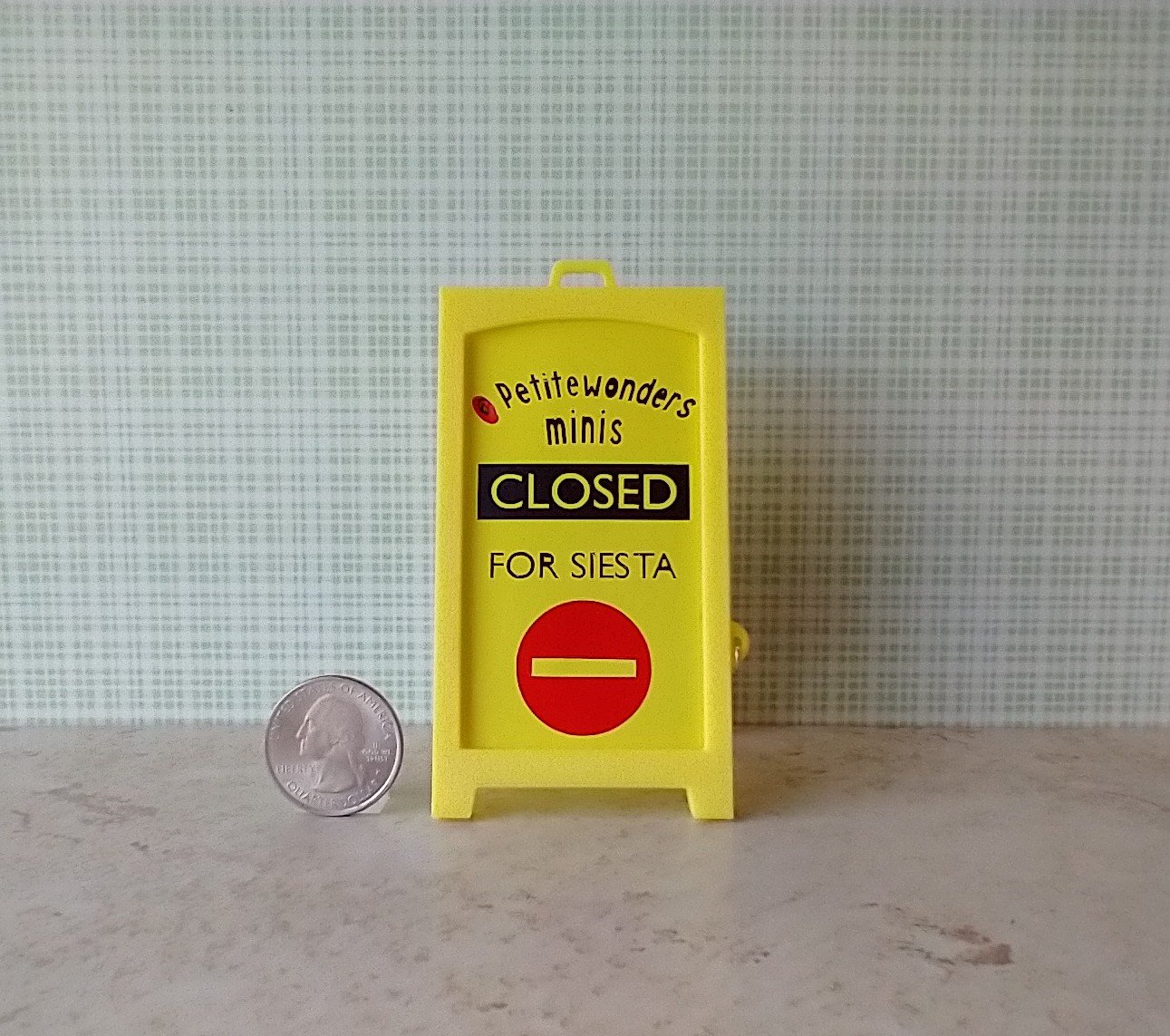 1:12 scale miniature sidewalk sign holder, 2-sided for changeable sinage Hinged and fold-flat for storage REF Yellow