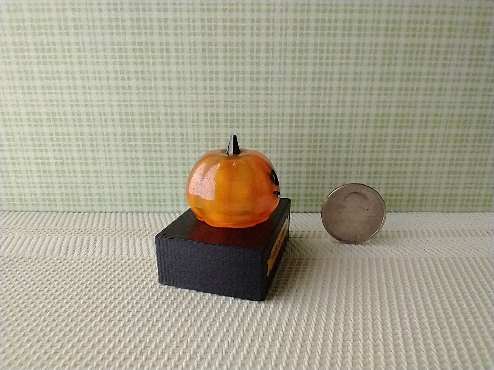 Battery lighted miniature faux glass Jack-o-Lantern Pumpkin light on black stand Halloween light for 1-inch scale or play scale