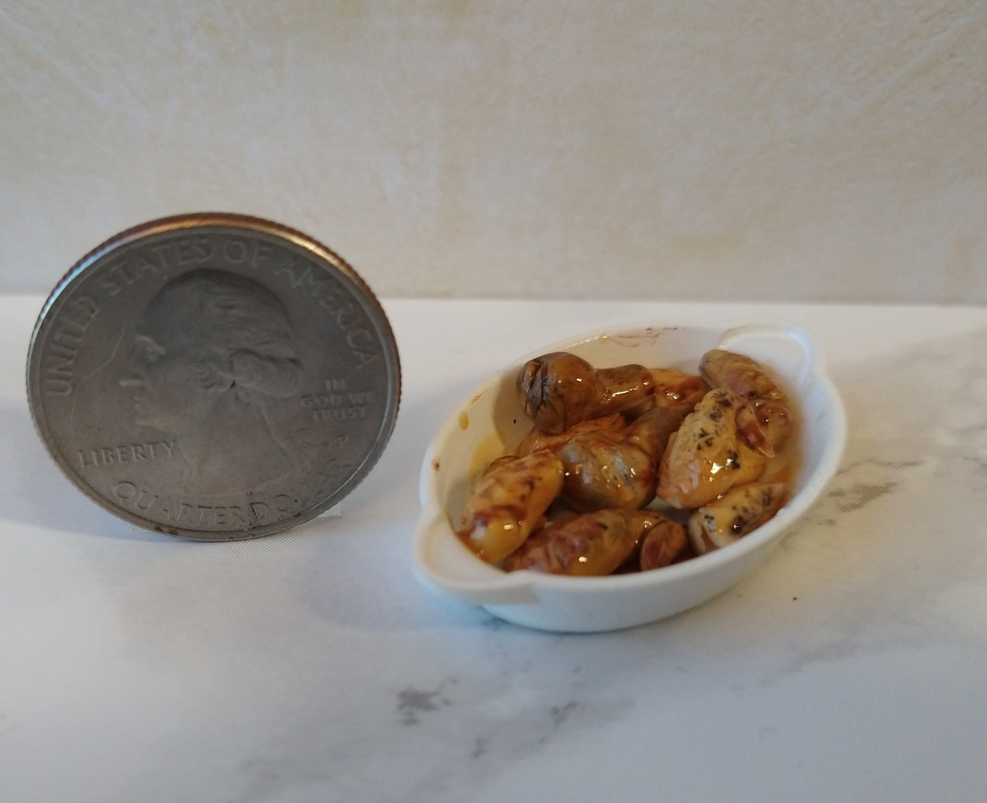 1:12 Dollhouse miniature grilled chicken wings in oval platter