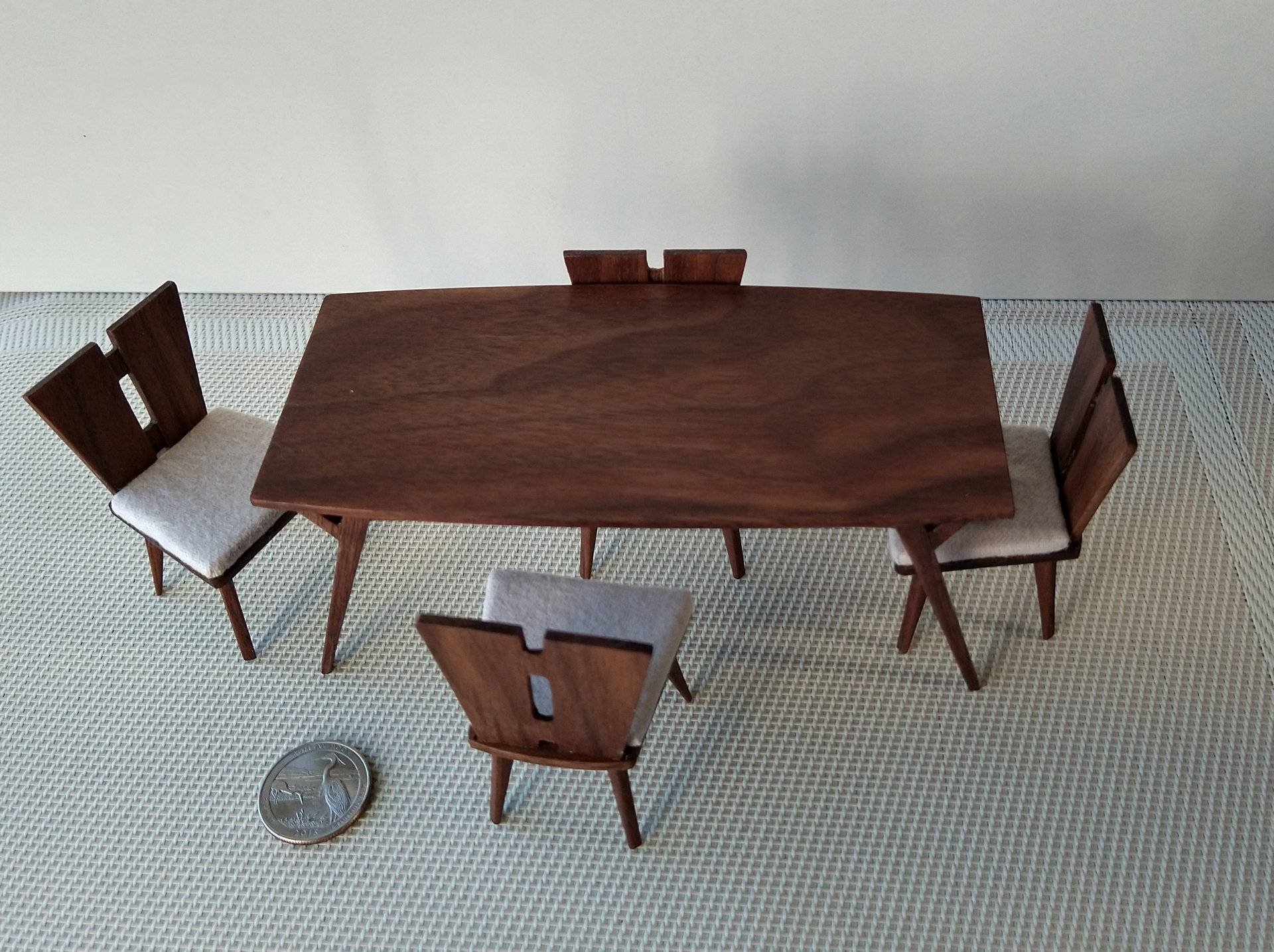 1:12 Dollhouse dining table and four chairs set in solid walnut Mid-century styled dining set
