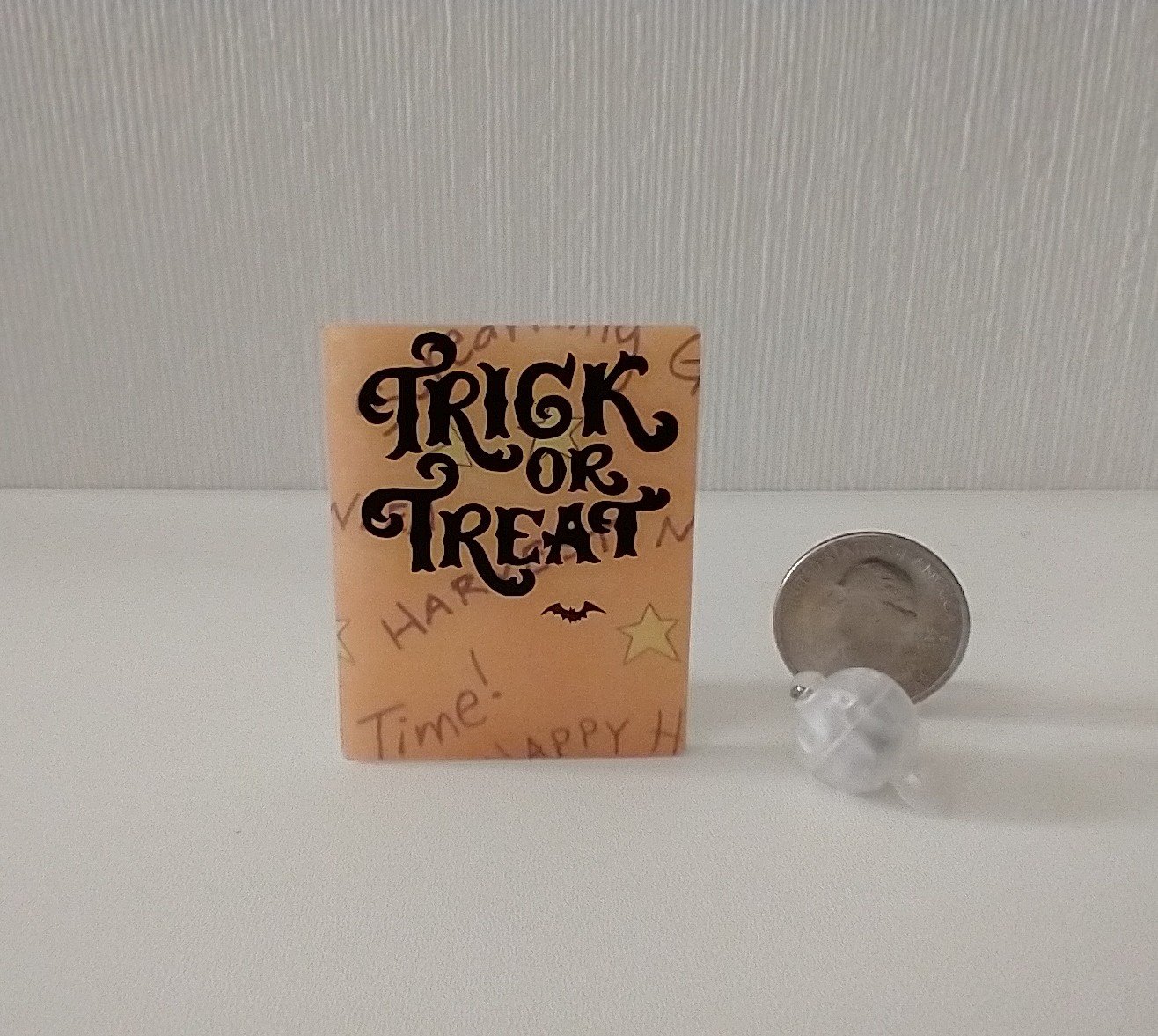 Miniature Halloween trick or treat sign with back lit candle (battery operated) for 12th or 6th scale scenes REF Orange harvest time