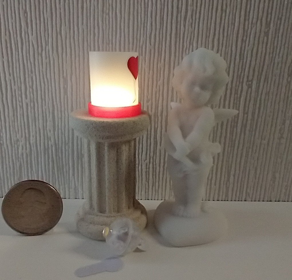 1:12 Dollhouse miniature LOVE candle sleeve or battery lighted candle holder REF XO & red heart balloon