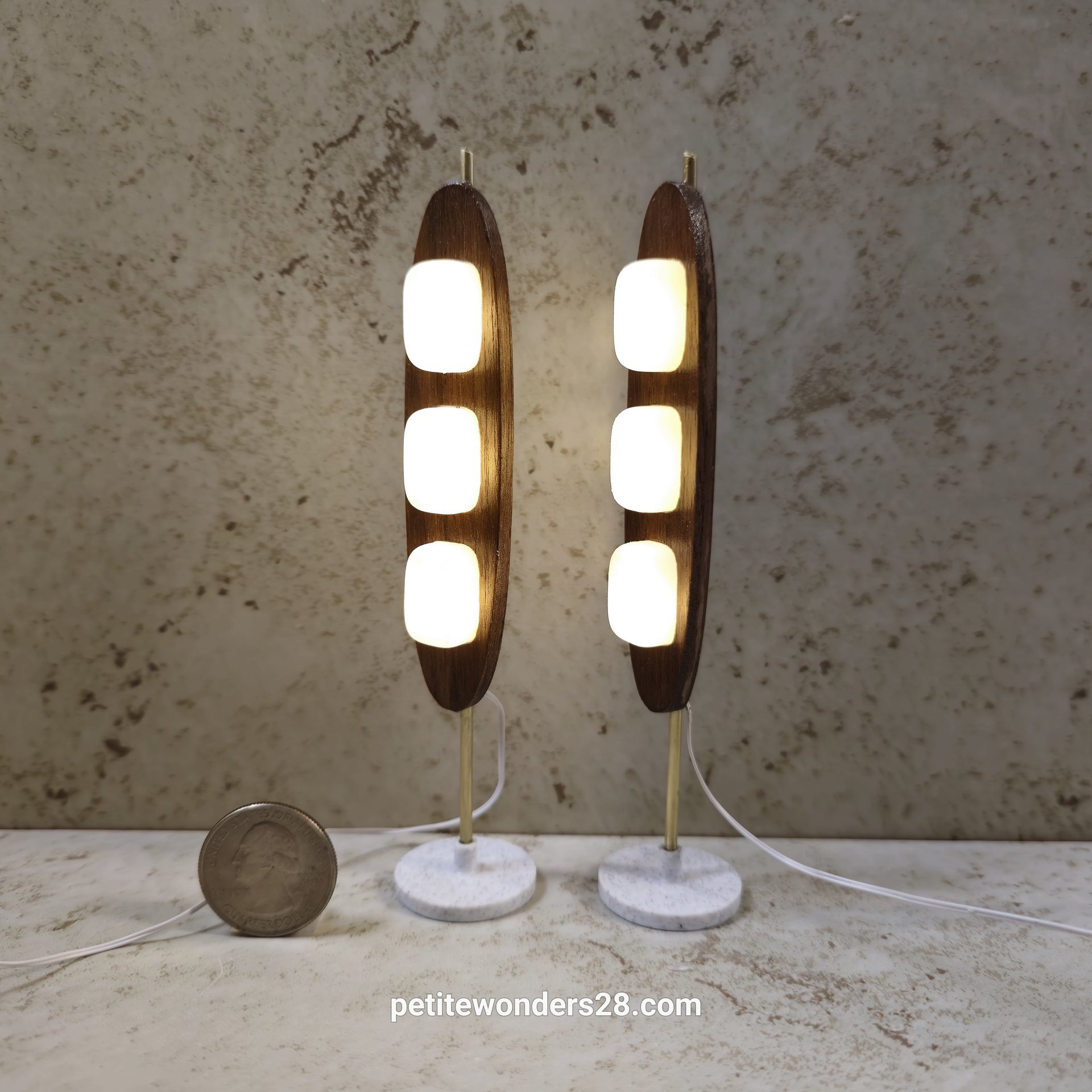1:12 Dollhouse mid-century modern inspired surfboard shaped floor lamp Battery operated LED lamp with 3 shades and external wires Price is for EACH