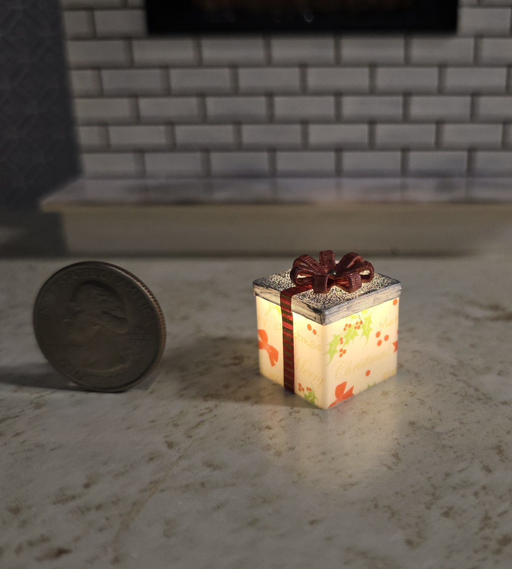 1-inch scale dollhouse miniature light up Christmas gift box Battery lighted gift box for mini holiday scene REF #14 Small square, silver lid + red bow 