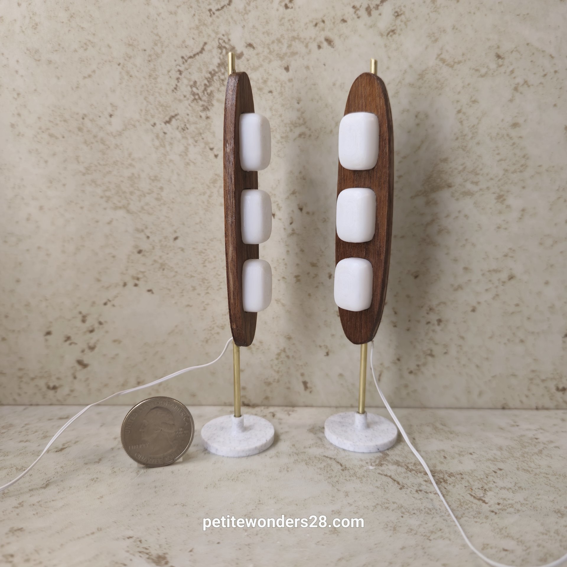 1:12 Dollhouse mid-century modern inspired surfboard shaped floor lamp Battery operated LED lamp with 3 shades and external wires Price is for EACH