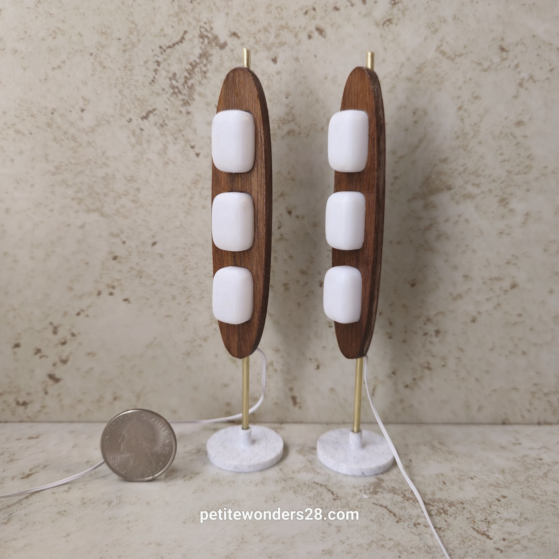 1:12 Dollhouse mid-century modern inspired surfboard shaped floor lamp Battery operated LED lamp with 3 shades and external wires Price is for EACH
