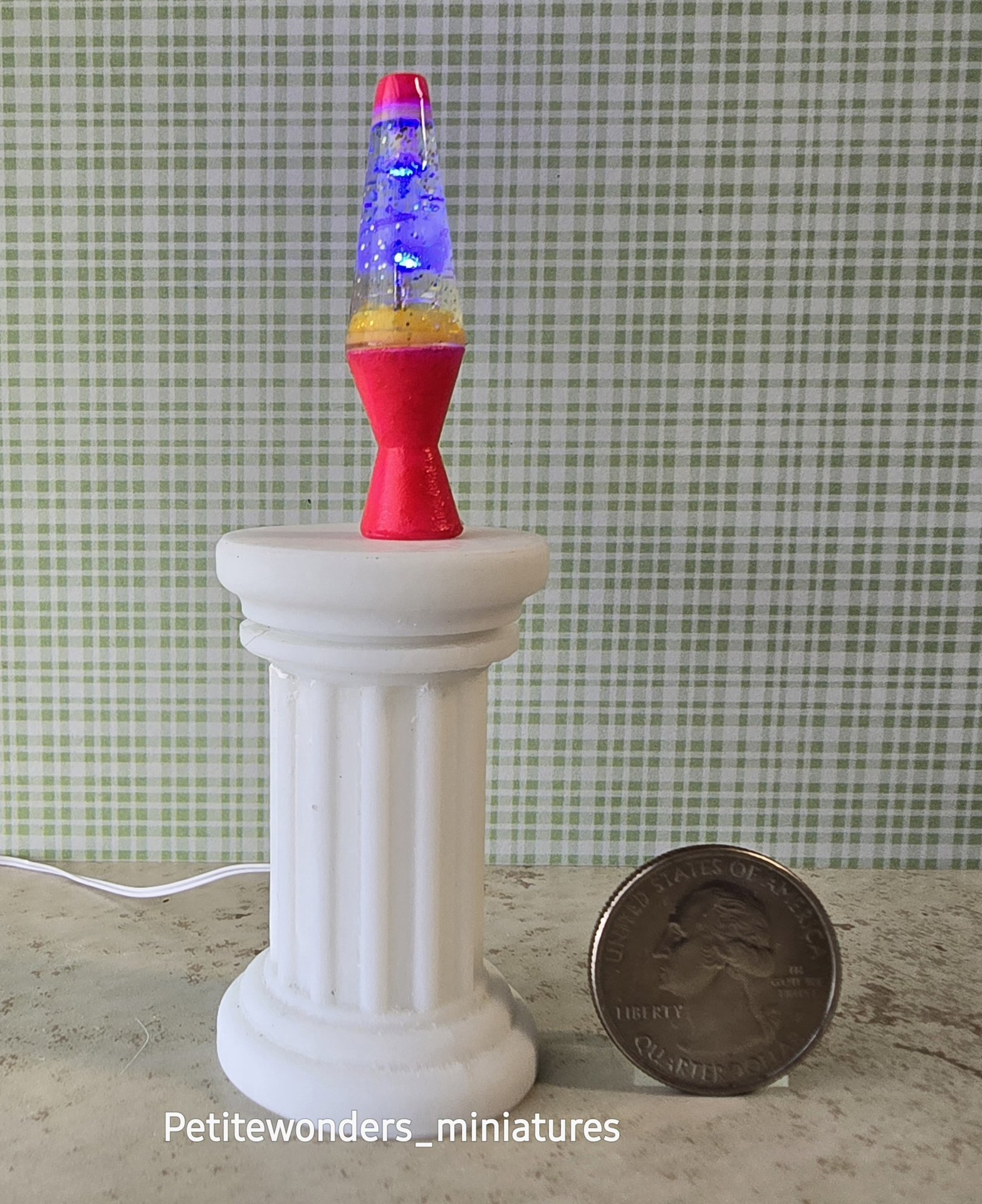 1:12 Dollhouse miniature retro lava lamp Battery operated LED table lamp MCM style with external wires REF Color changing LED Neon pink base