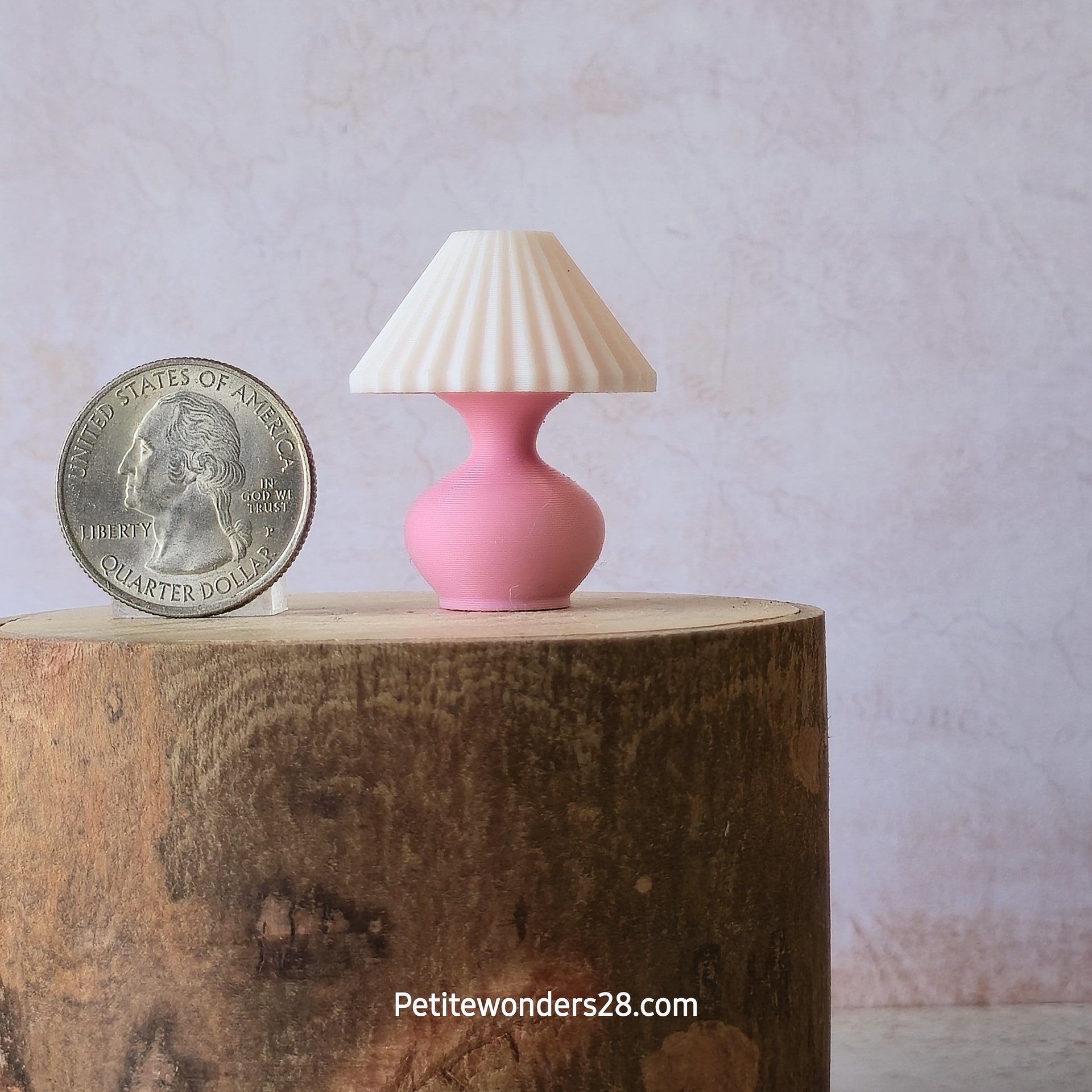 1:12 dollhouse table lamp Battery operated table lamp no external wires Price is for EACH REF Pink