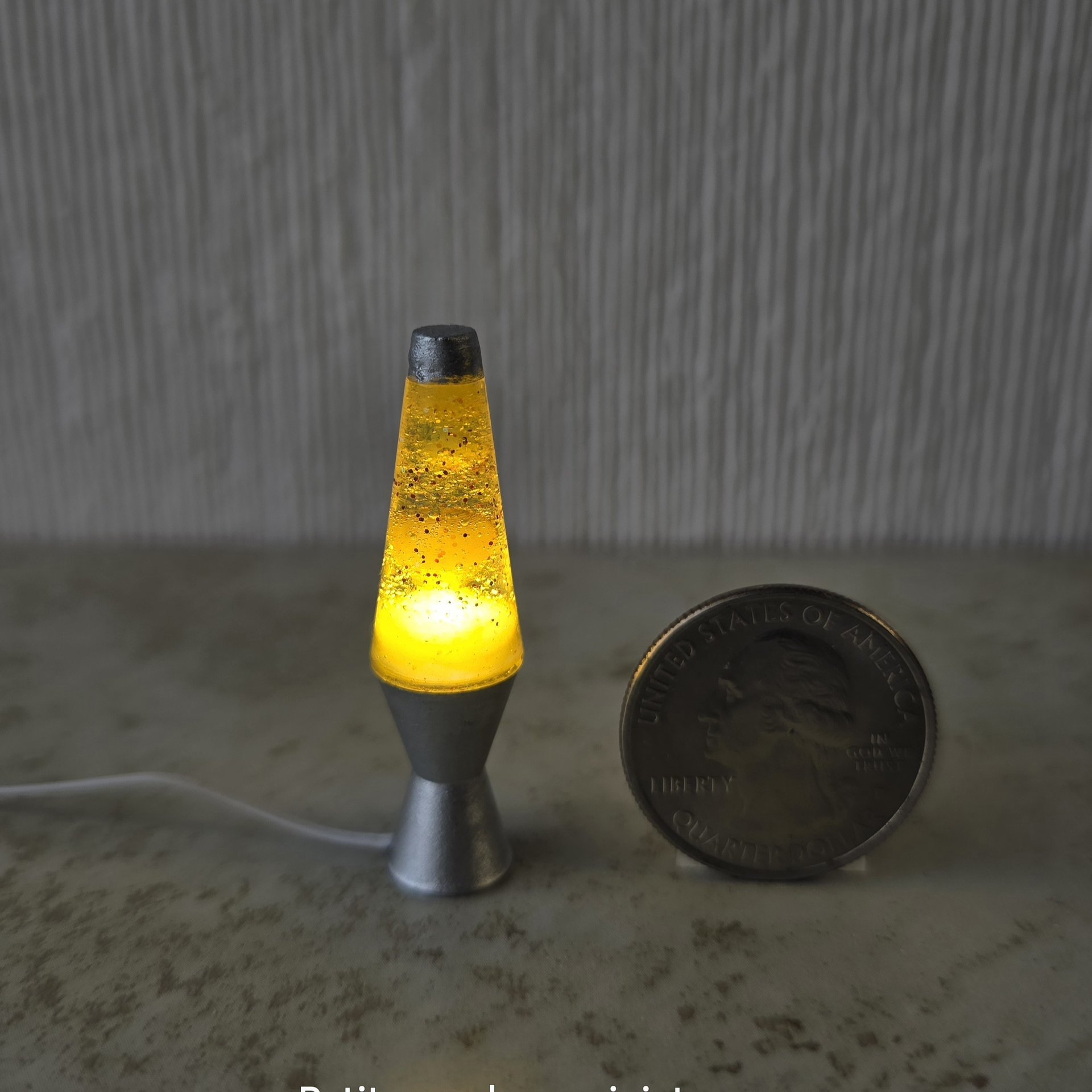 1:12 Dollhouse miniature retro lava lamp Battery operated LED table lamp MCM style with external wires REF Chrome finish base red + green glitter