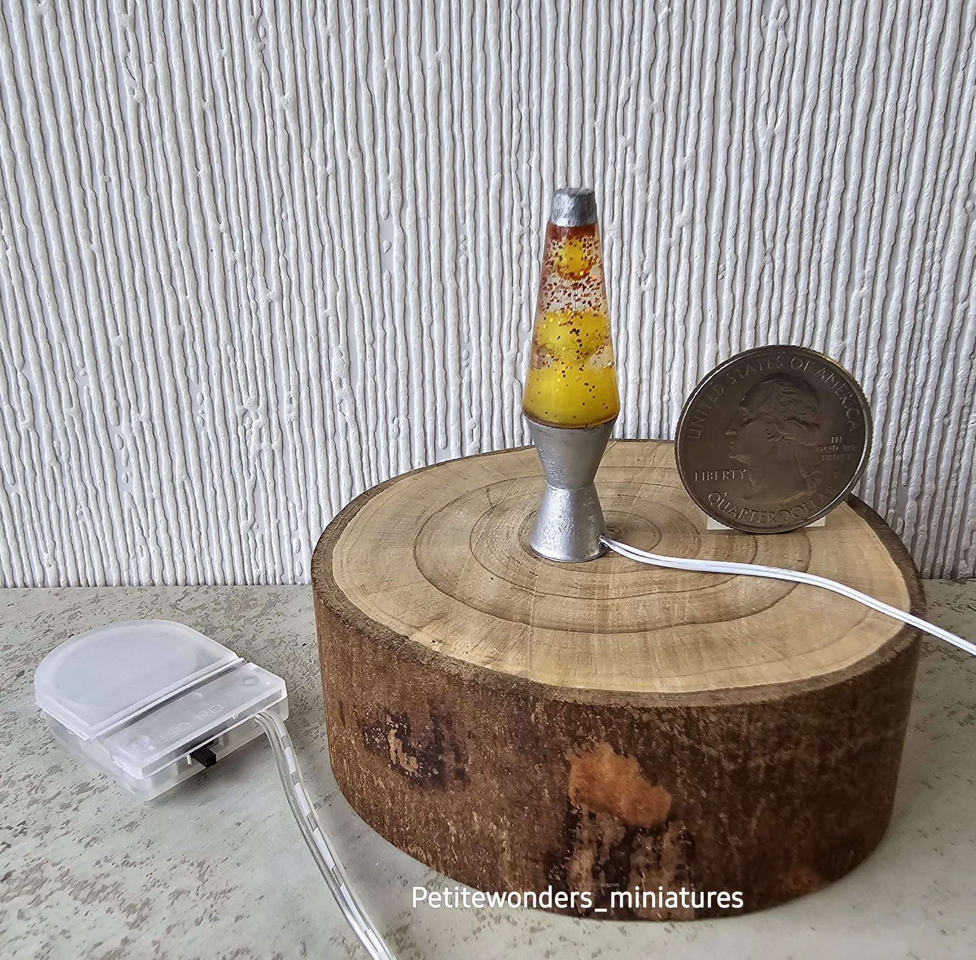 1:12 Dollhouse miniature retro lava lamp Battery operated LED table lamp MCM style with external wires REF Chrome finish base red glitter clear resin