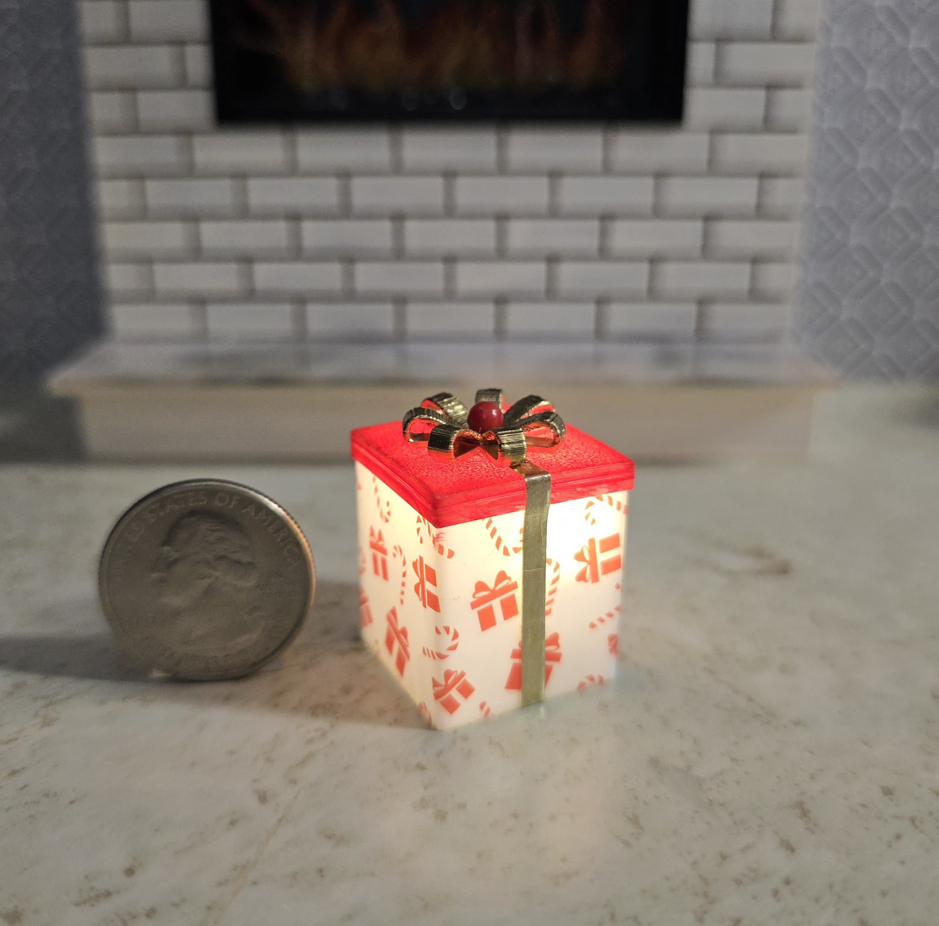 1-inch scale dollhouse miniature light up Christmas gift box Battery lighted gift box for mini holiday scene REF #8 Red lid & red gift boxes