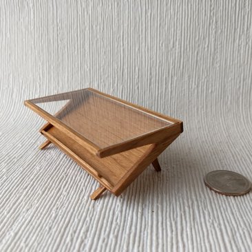 1:12 Dollhouse Mid-century styled coffee table acrylic top MCM magazine display coffee table in solid cherry wood