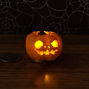 Battery operated miniature light up Jack-O-Lantern Pumpkin LED light for Halloween No external wires REF Big Almond eyes