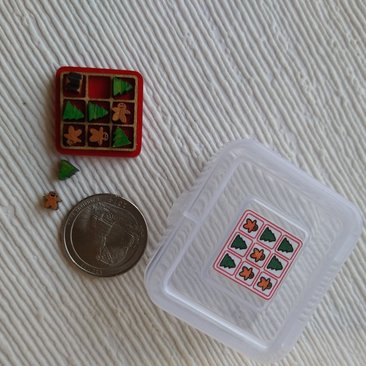 1:12 dollhouse holiday tic tac toe in wood tray Miniature tic tac toy with Christmas trees and gingerbread men cutouts Price is for each set