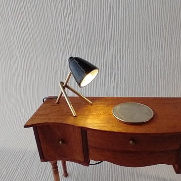 1:12 dollhouse miniature mid-century modern styled desk lamp Battery operated Black desk lamp brass tripod legs MCM dollhouse table lamp