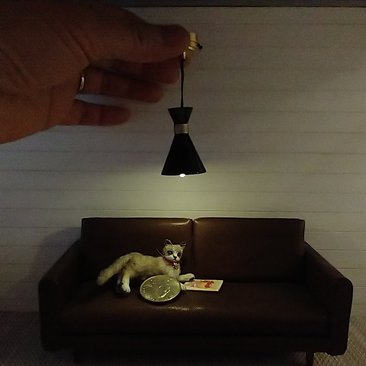 1:12 dollhouse miniature cone pendant light in black Mid-century modern LED ceiling light Battery operated MCM light