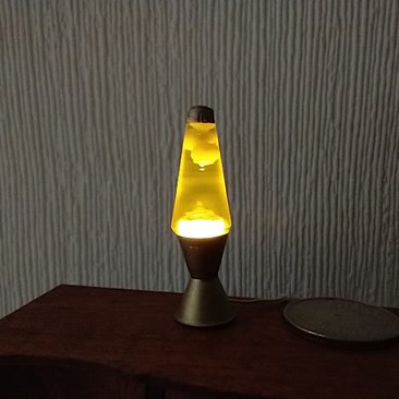 1:12 Dollhouse miniature Handcrafted retro lava lamp Battery operated LED table lamp MCM style with external wires - yellow resin