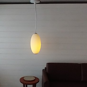 1:12 dollhouse miniature white elongated pendant light with ridges Battery operated mid-century inspired ceiling light MCM styled light