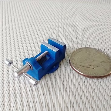 1:12 Dollhouse miniature vise Faux cast iron bench vise Drill press vise Woodworking vise for mini garage workshop REF Blue