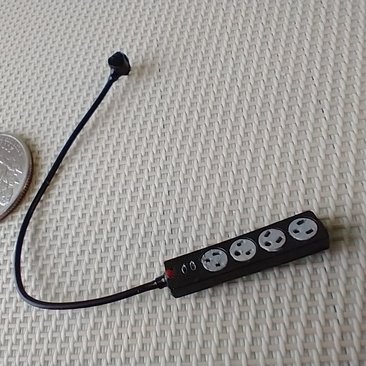1:12 dollhouse miniature power strip Four-outlet power strip two USB ports Price is PER unit REF Black