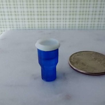 1:12 Dollhouse miniature faux blue glass tumbler filled with clear resin with removable lid REF Blue