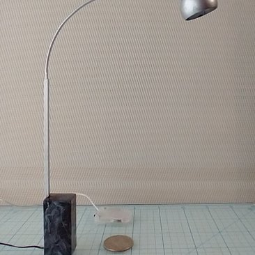 1:12 Dollhouse arc floor lamp with faux stone lamp base Mid century styled lamp Battery operated LED floor lamp on external wires