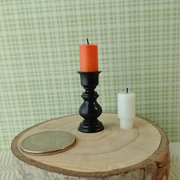 1:12 or play scale black candlestick holder with two removable candles (white and orange) REF Resin short holder