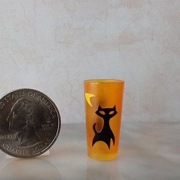1:6 Play scale dollhouse miniature MCM themed tumbler with atomic cat and boomerang decals REF Orange