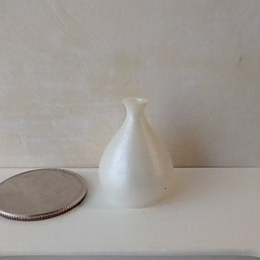 1:12 miniature tear drop shaped flower vase in white