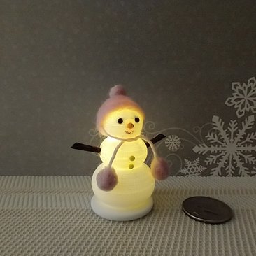 1:12 Dollhouse miniature light up snow girl with needle felted pink wool hat and pom-pom Battery operated holiday decor REF Pink hat