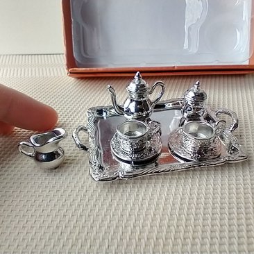 1-inch scale silvery tea set NIP - Non-handmade