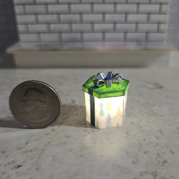 1-inch scale dollhouse miniature light up Christmas gift box Battery lighted gift box for mini holiday scene REF #16 Green lid + multi-color xmas trees
