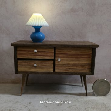 1:12 dollhouse table lamp Battery operated table lamp no external wires Price is for EACH REF Turquoise